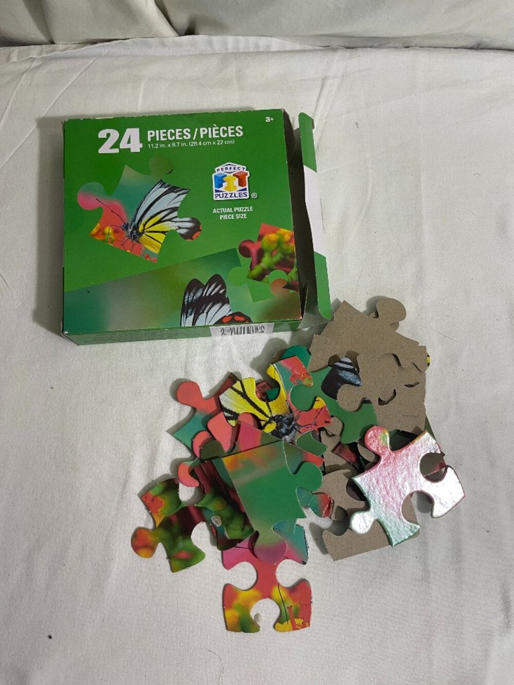 Perfect Fit Puzzles 24 Piece Butterfly Children's Jigsaw Puzzle Complete 11.2"x8